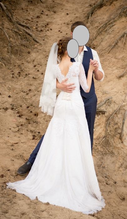 Продам свадебное платье кружевное