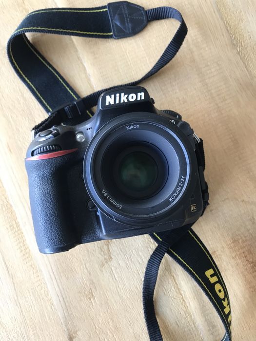 Nikon D810 + 50 mm 1.8 + CF Card