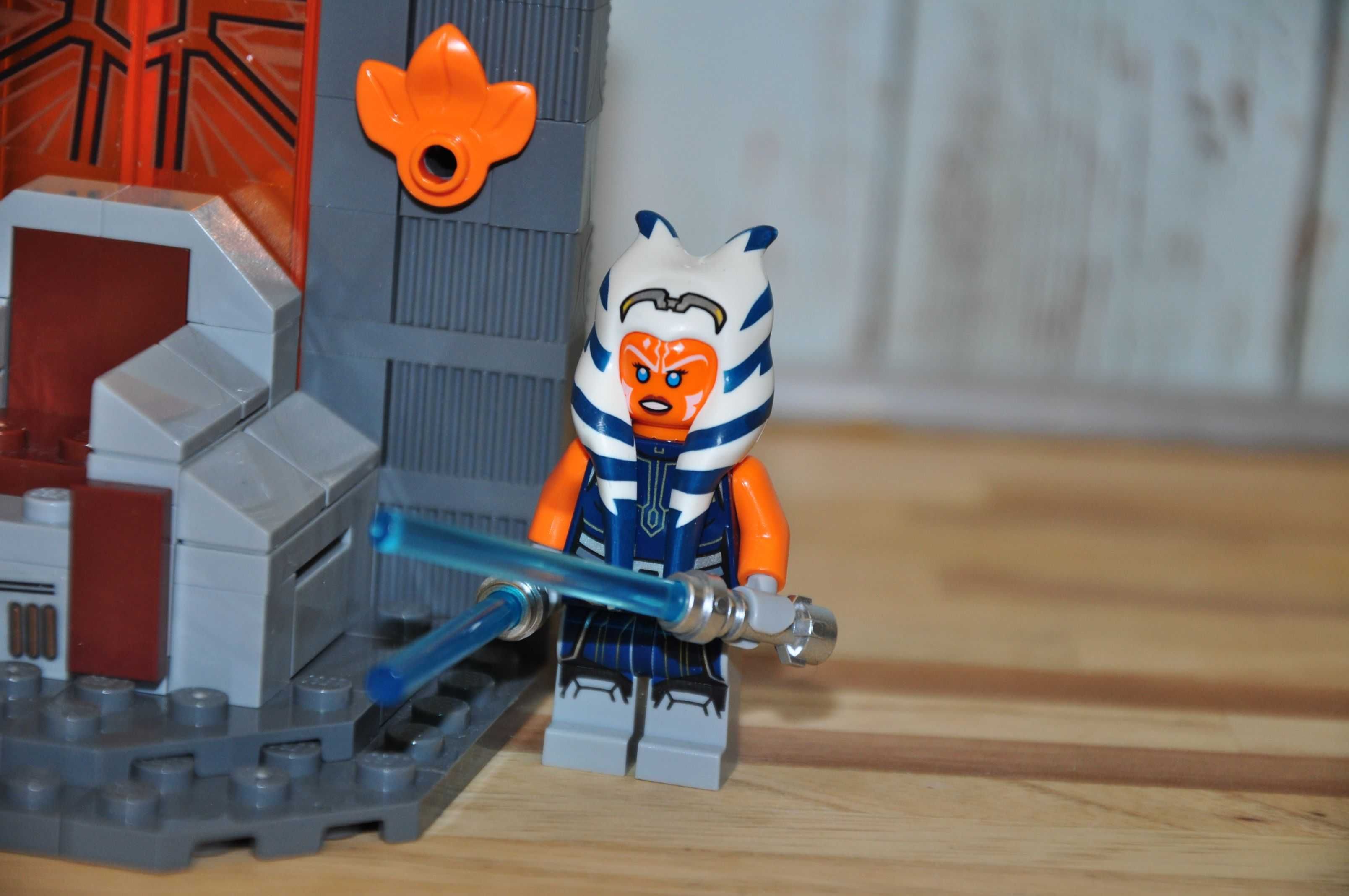 Z0143. Zestaw LEGO Star Wars 75310-1 Starcie na Mandalore