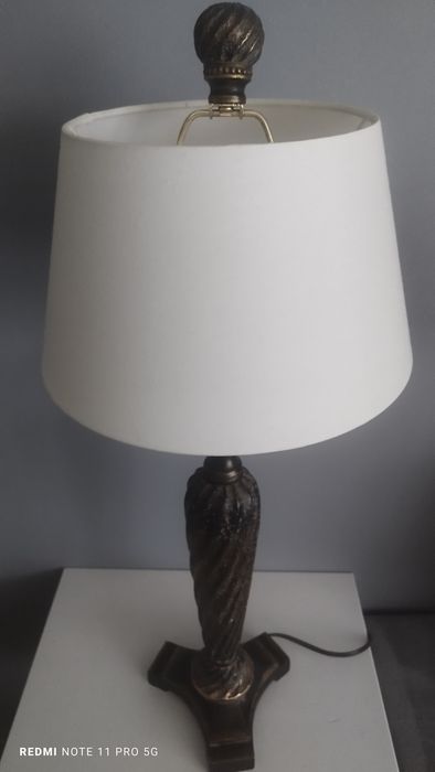 Używana lampka nocna