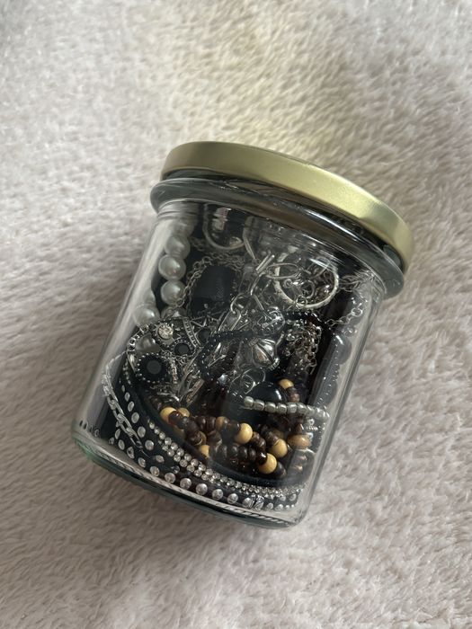 Mystery jewelry jar w kolorze srebrnym / czarnym