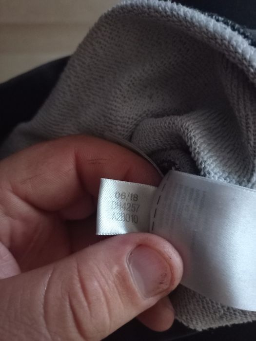 Кофта адідас Джемпер