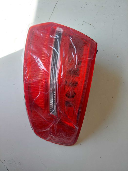 farolim novo traz drt a3 5p