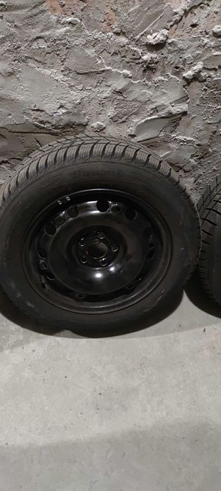 Komplet kół Skoda Fabia Barum Polaris 5XL 185/60