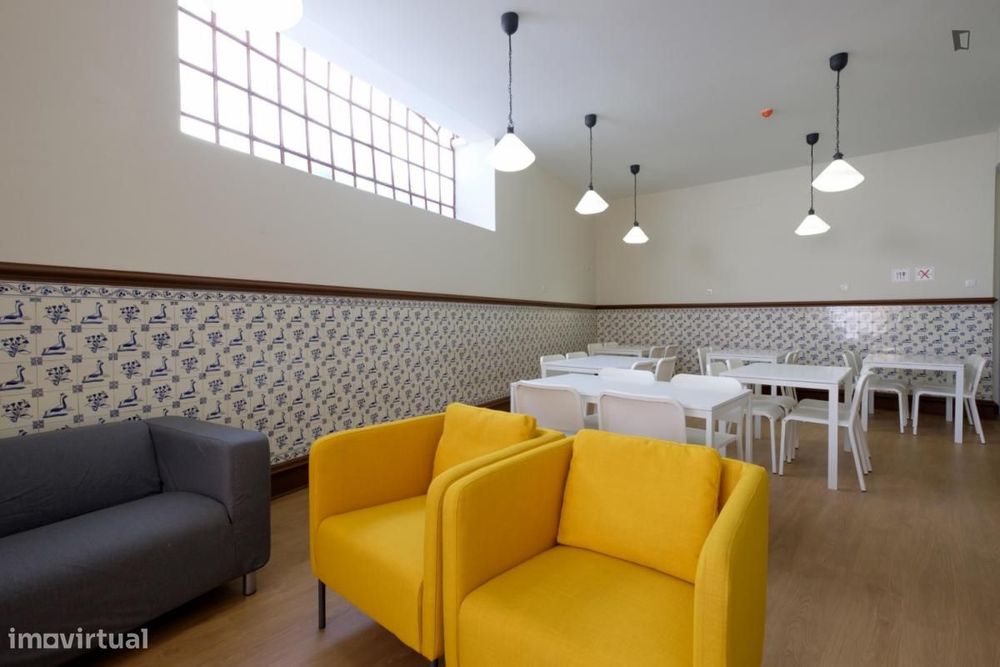 Quarto - localizado em Baixa Coimbra