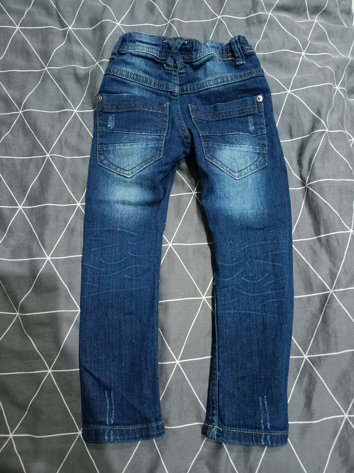 Spodnie jeans slim