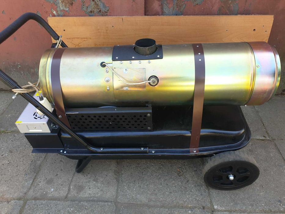 Nagrzewnica  Dewsto Webasto z odprowadzeniem spalin nowa na 230V