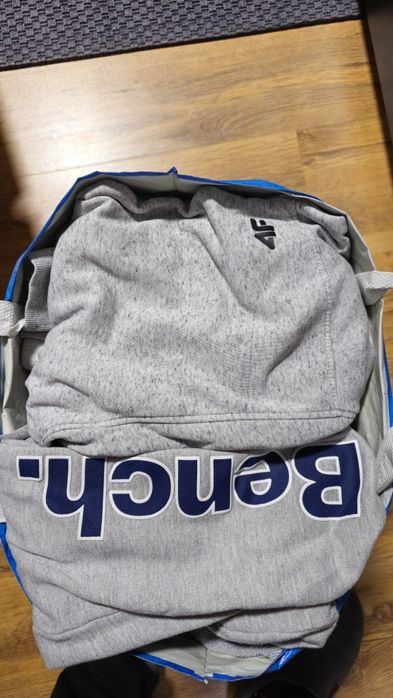 Spodnie dresowe chłopięce rozmiar  158 22 szt