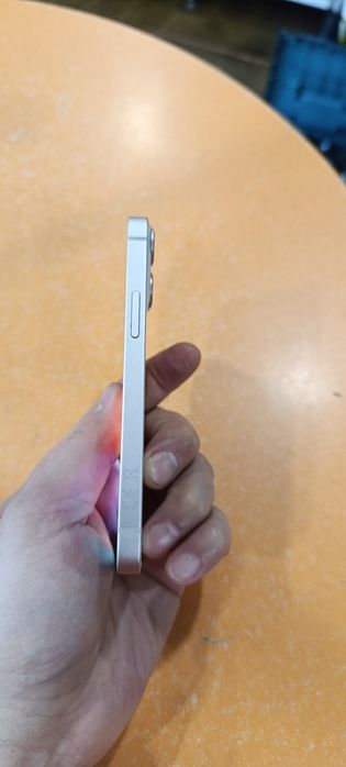 Продам iPhone 13 mini 128Gb