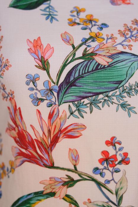 Reserved krótka sukienka wzór w kwiaty rozmiar 36 M