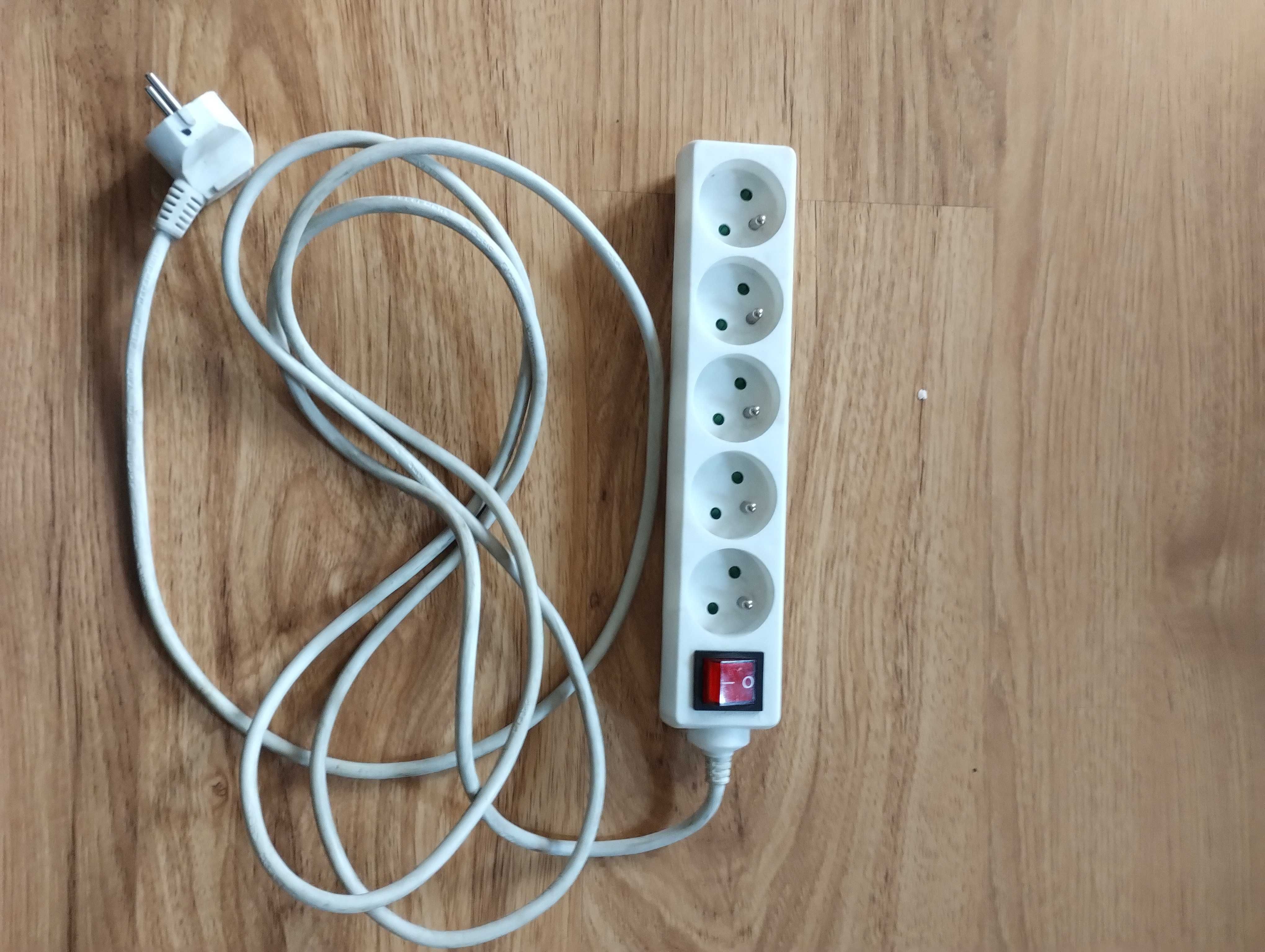 Listwa zasilająca przedłużacz sieci. 5 gniazd 3 m Zext DX5FSA-3 Okazja