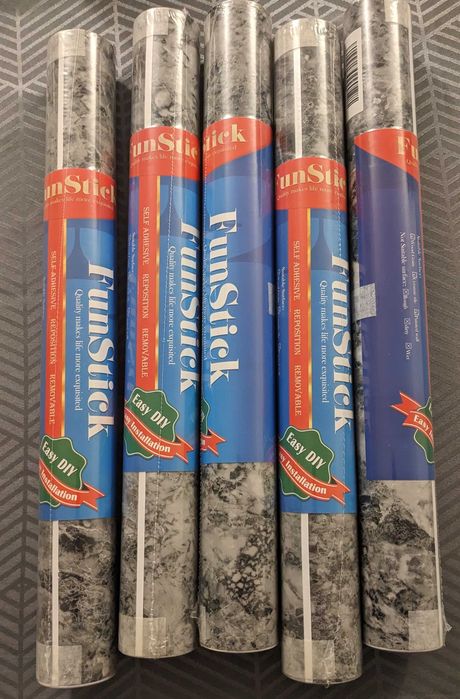 Folia samoprzylepna do renowacji mebli,  kolor "marmur" 40cmx200cm