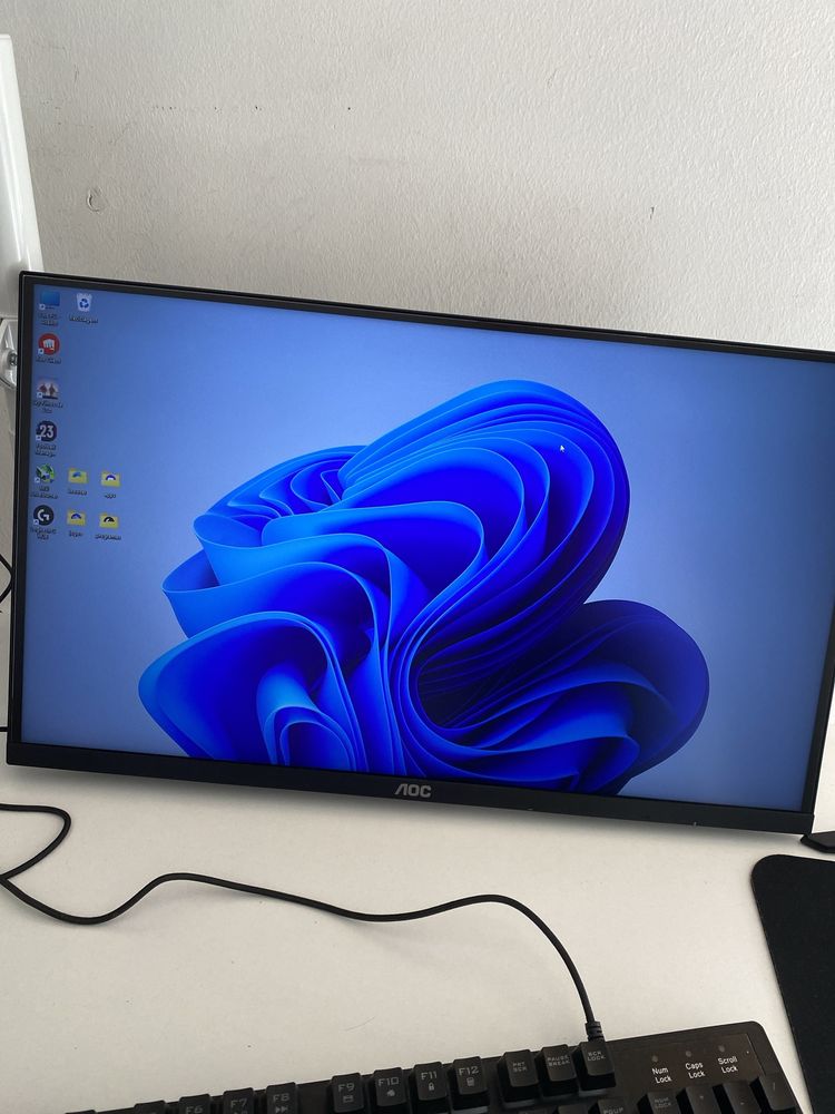 Monitor aoc 24 polegadas 60hz bordas finas