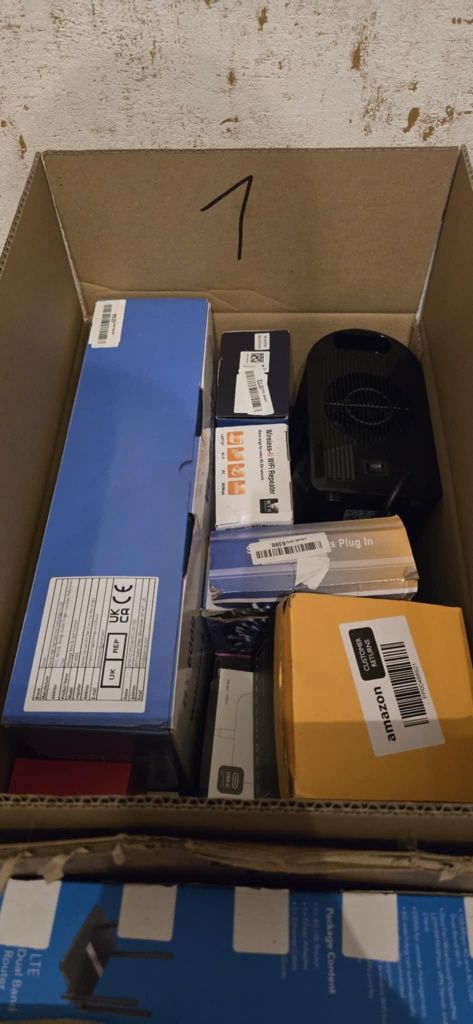 Sprzedam boxy Amazon elektronika