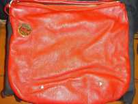 Mala Furla em pele