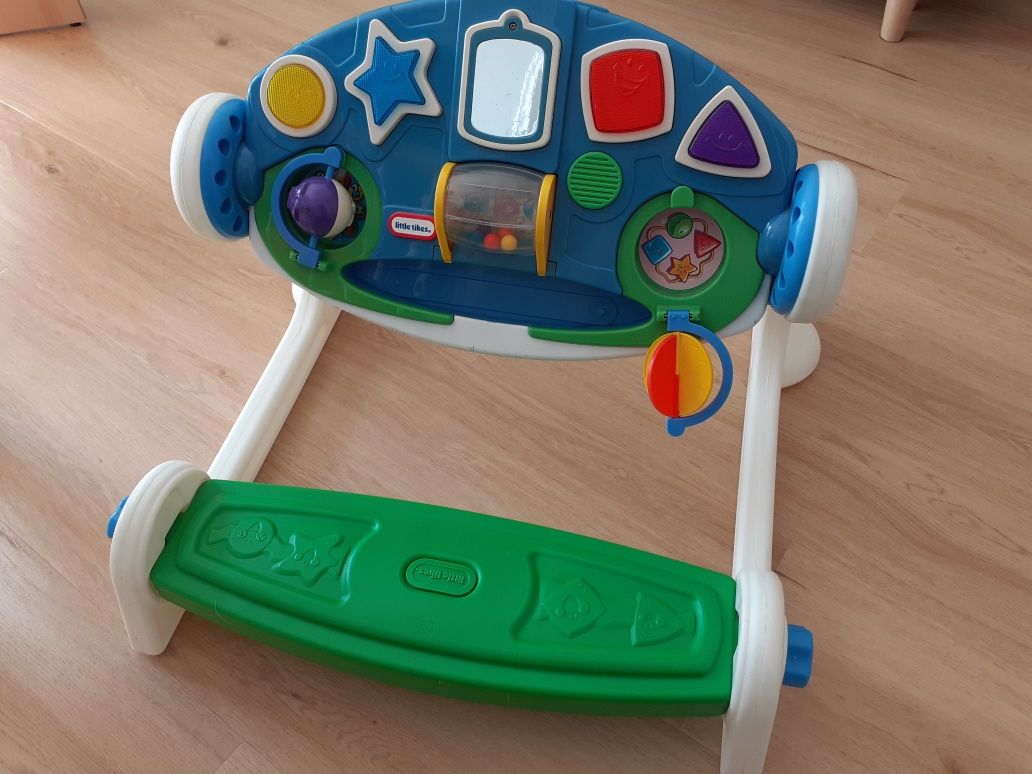 Muzyczny ogrodek stolik edukacyjny Little Tikes