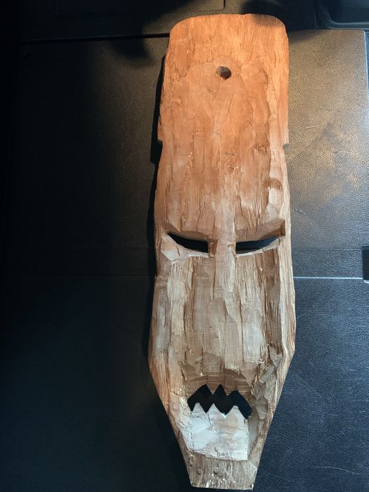 Drewniana maska afrykanska