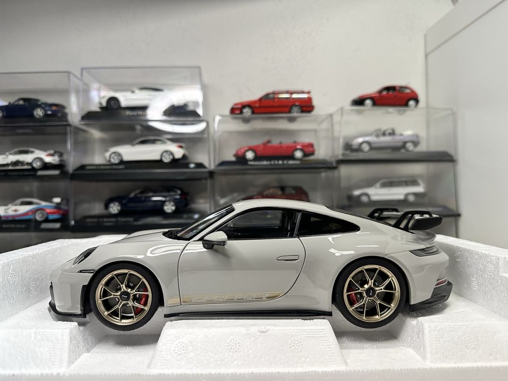 Porsche 911 GT3 1:18 Norev (minichamps,autoart, minichamps,solido)