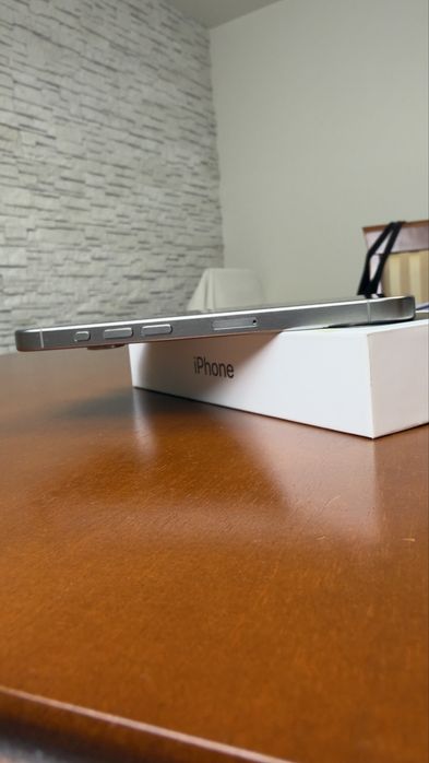 iPhone 15 Pro *Jak Nowy*