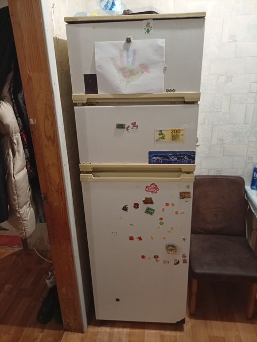 Продам холодильник б/у в не робочому стані