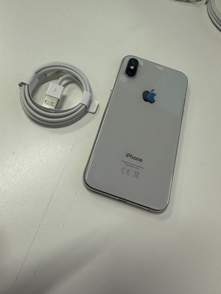 Apple iPhone Xs 64Gb | Silver | Desbloqueado | Bateria nova