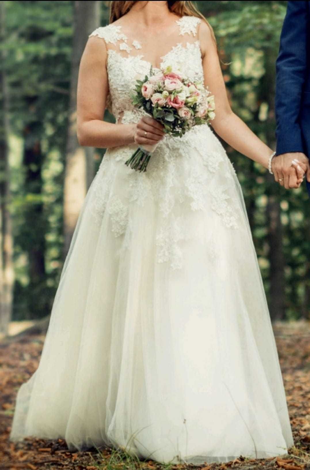 Suknia slubna Divina Bridal rozmiar 38-40 i welon halka pokrowiec