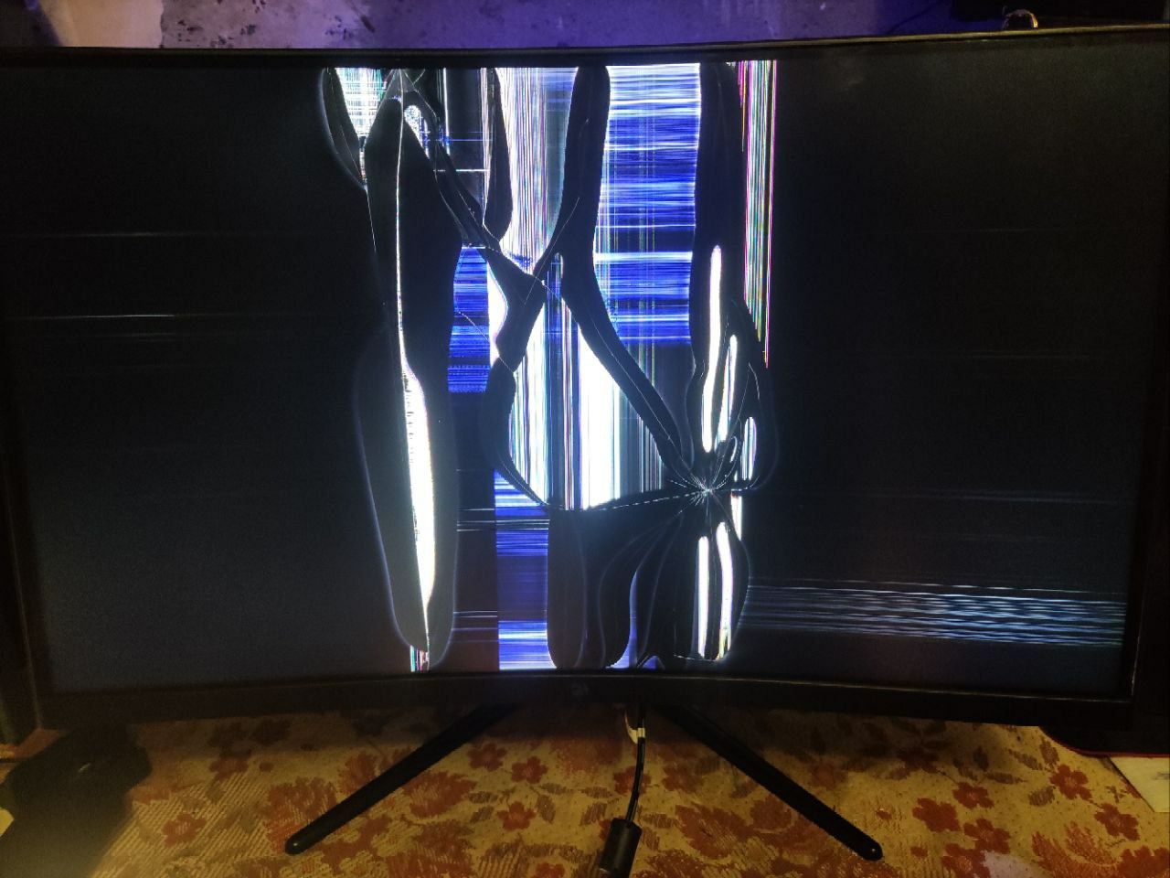 2E gaming
MONITOR
G2423B