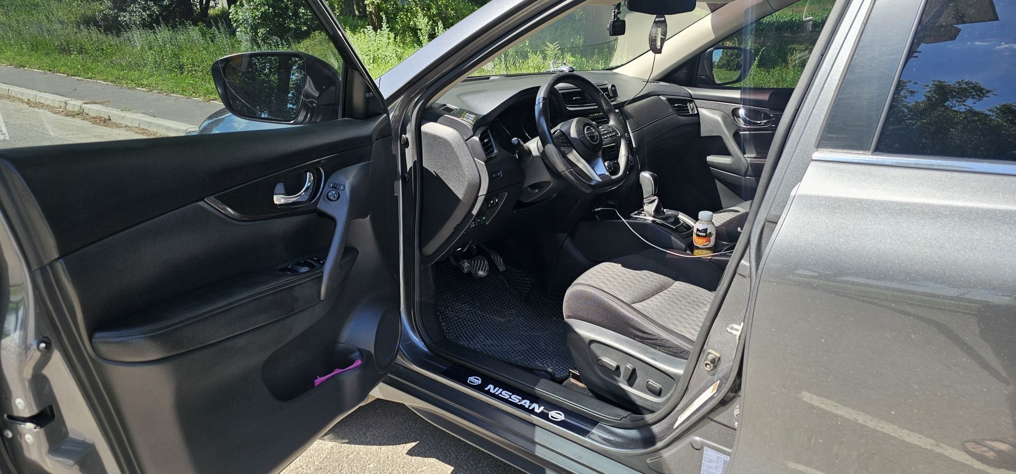 Nissan Rogue 2018  SV AWD