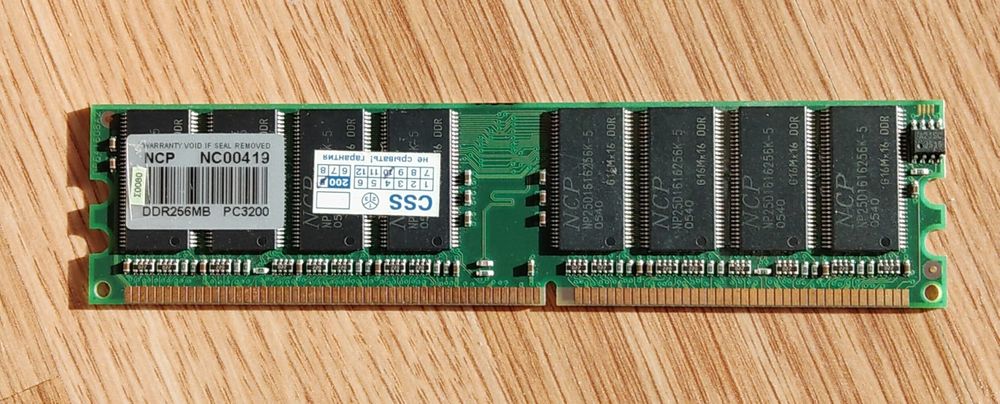 Оперативная память ddr 400Мгц 256MB PC3200