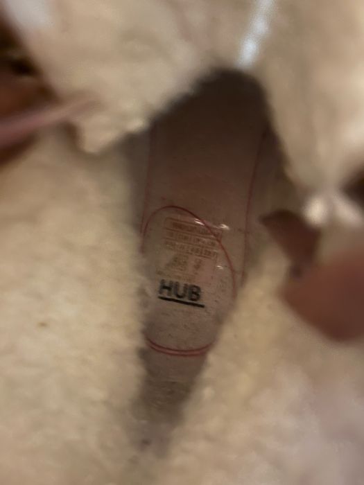 HUB жіночі ботінки шкіра нат.мєх розмір 37