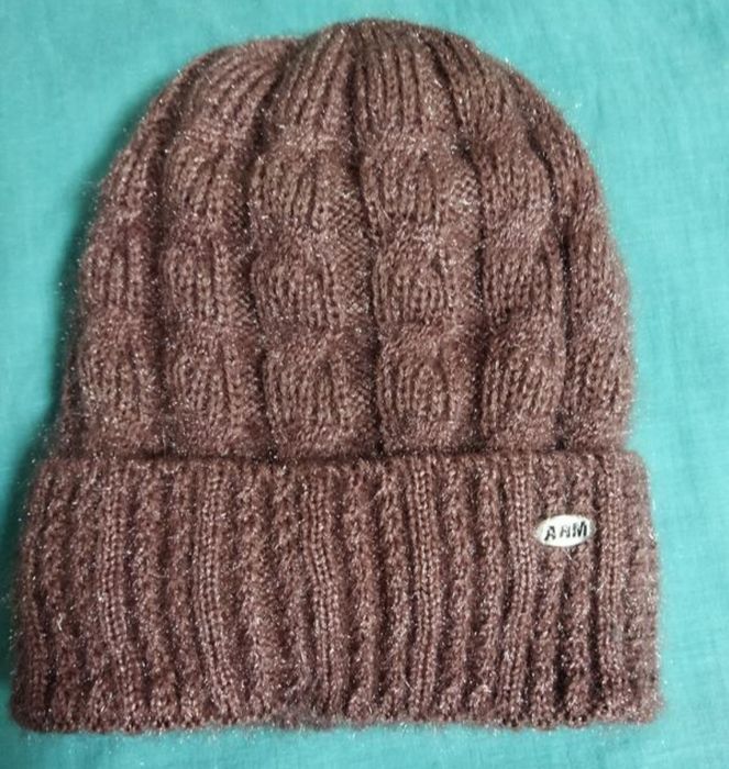 Шапка жіноча тепла, Нова(об'єм 40-60см)