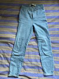 jeansy niebieskie denim co spodnie jeansowe jasne