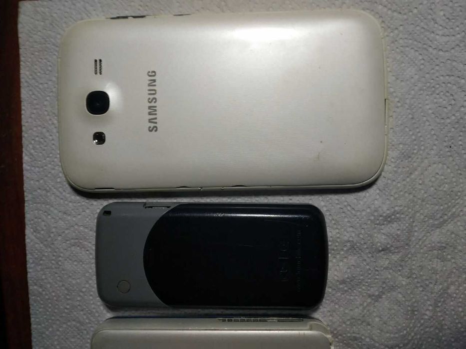 мобильные телефоны (за все)