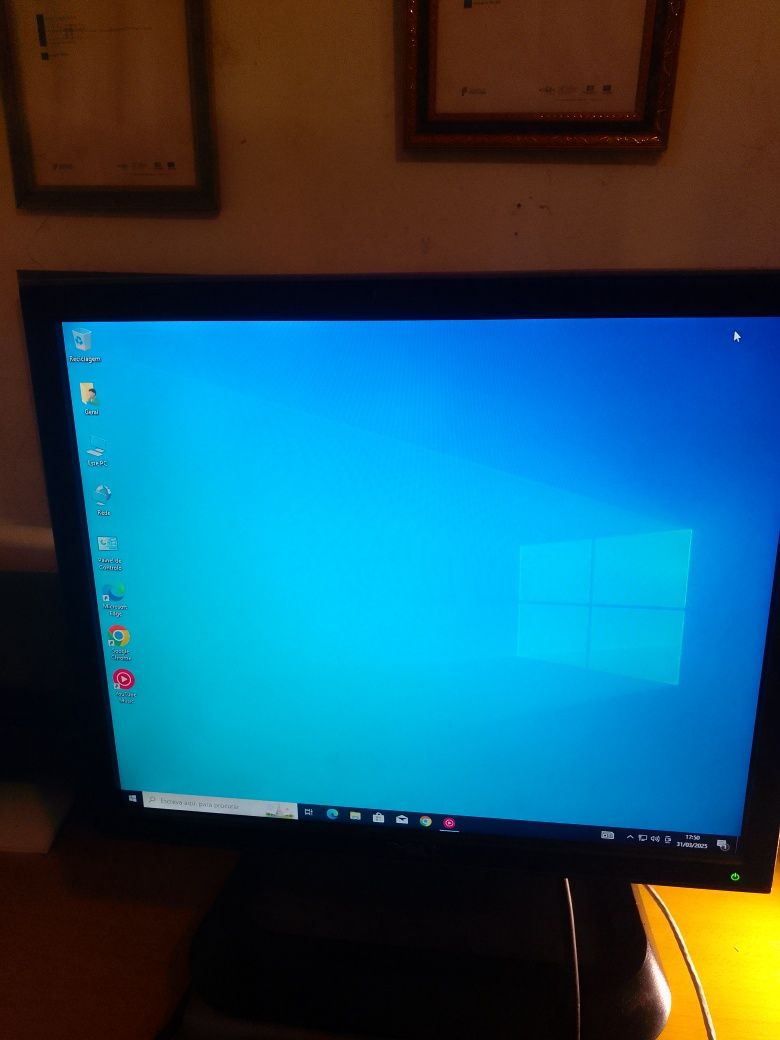 PC " Dell" ( torre e monitor) , completo