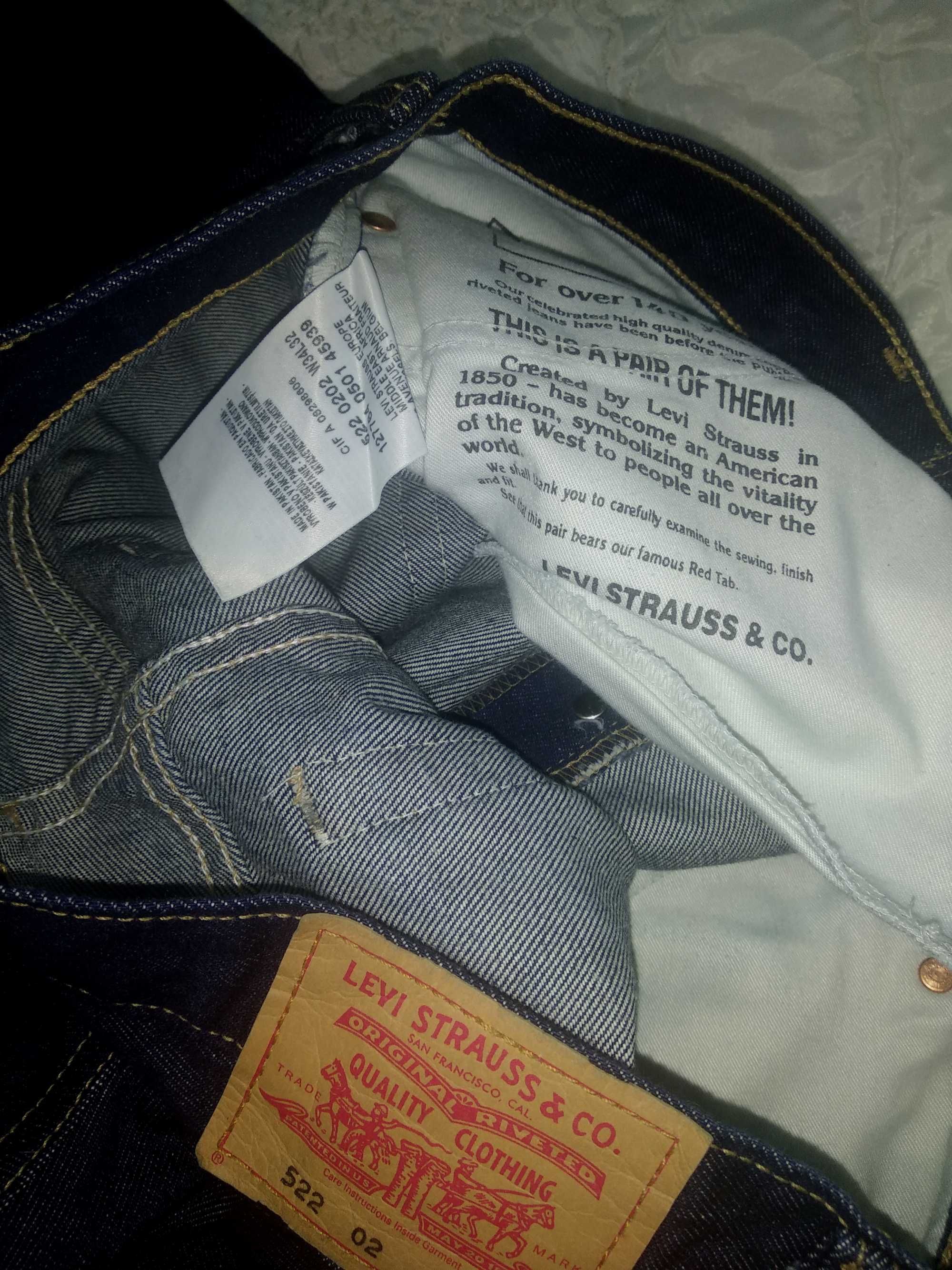 Джинси LEVIS 522 made in  Pakistan  W34 L32