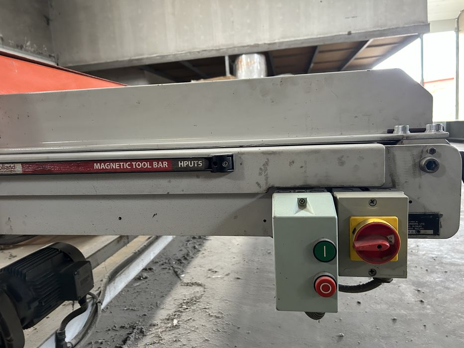 Vendo maquina de corte e vinco para caixas de cartao canelado