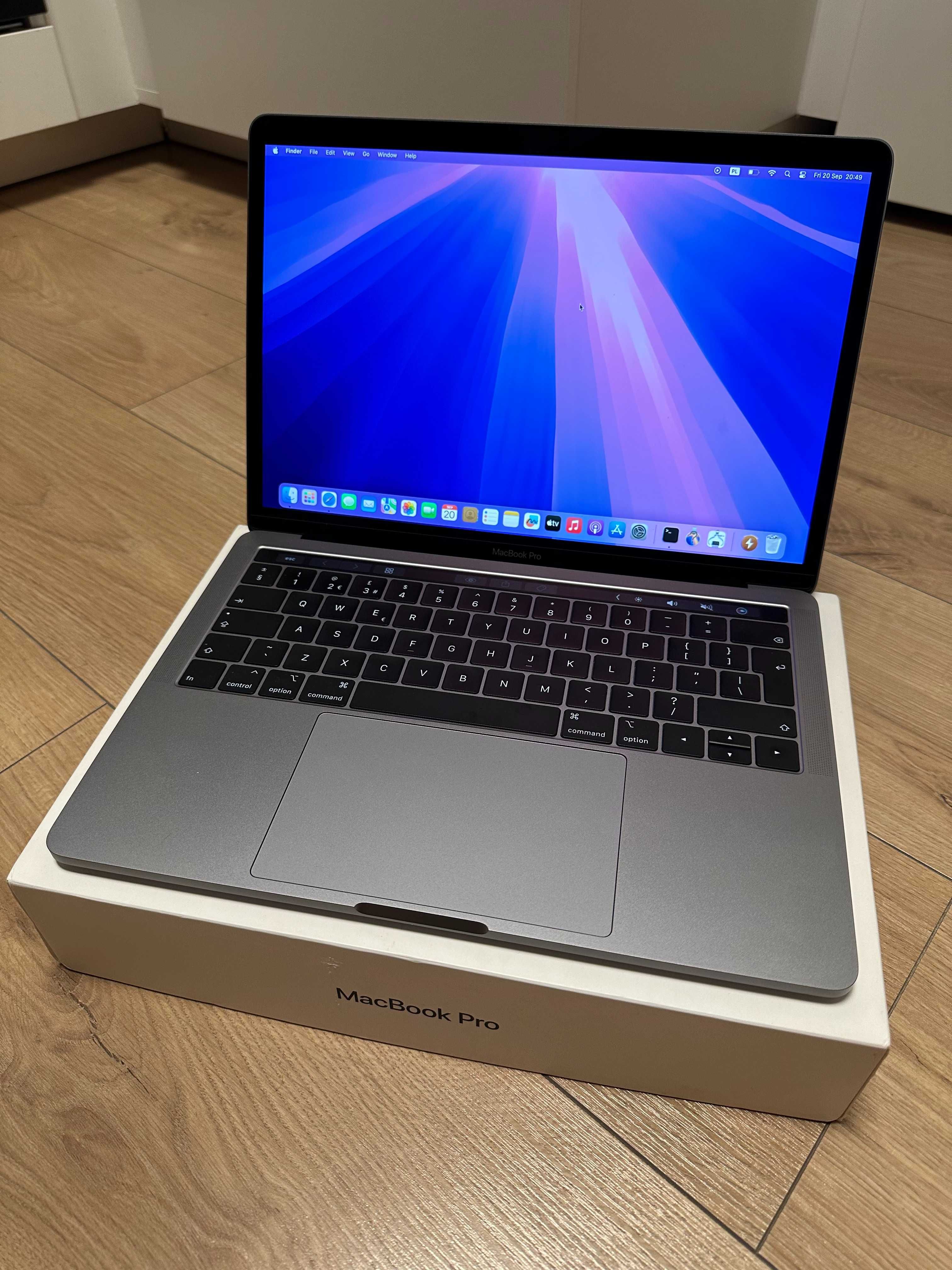 MacBook Pro 13,3” TOUCH BAR TOUCH ID 16/256 GB w idealnym stanie!