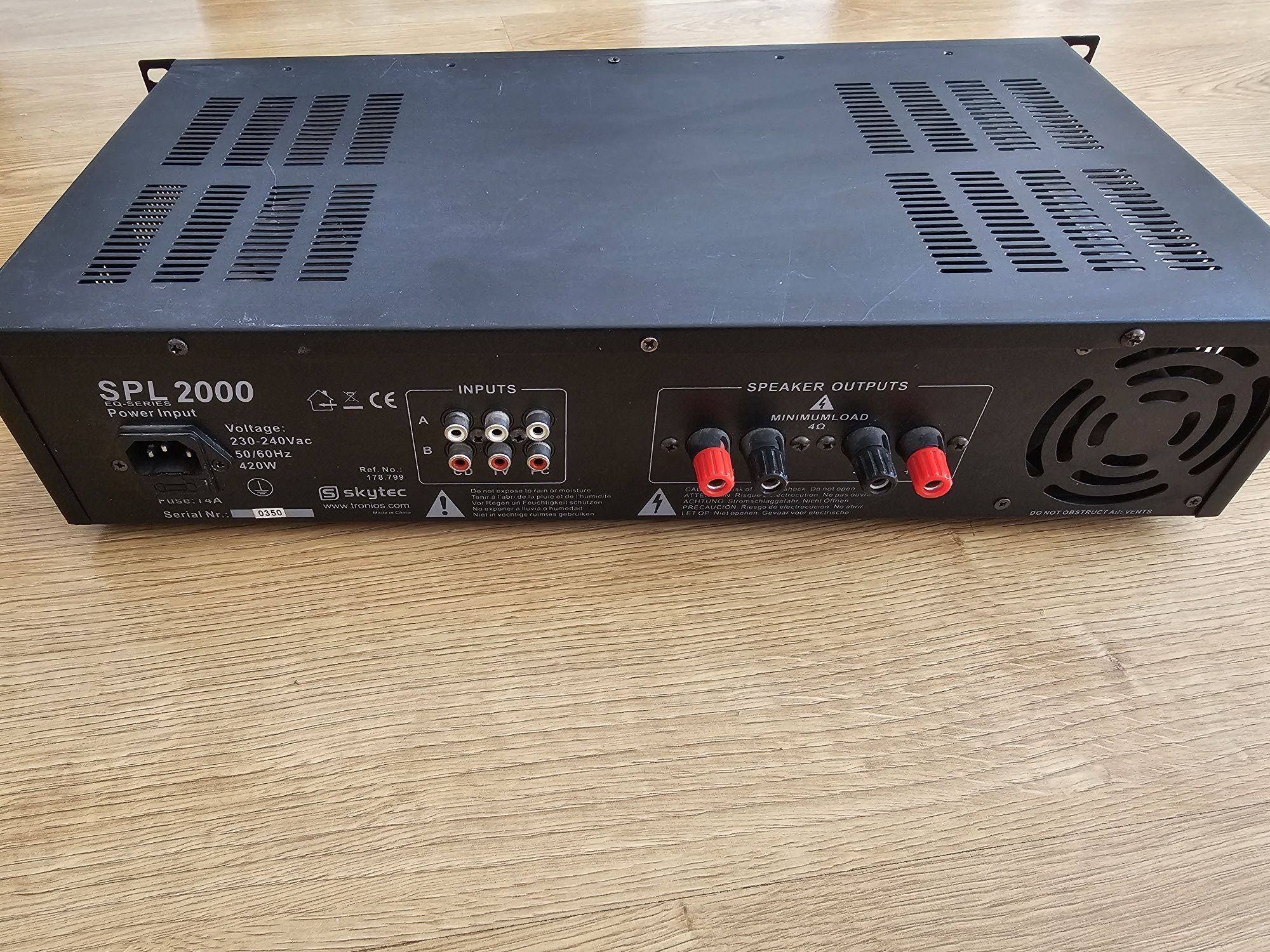 Końcówka mocy Skytec SPL 2000