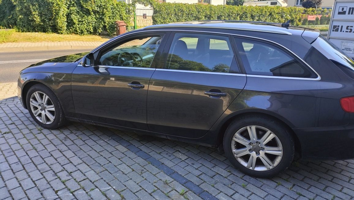 Audi A4 B8 2.0 TDI