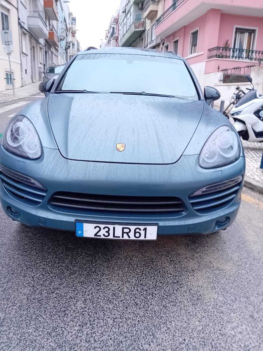 Porsche Cayenne 2011