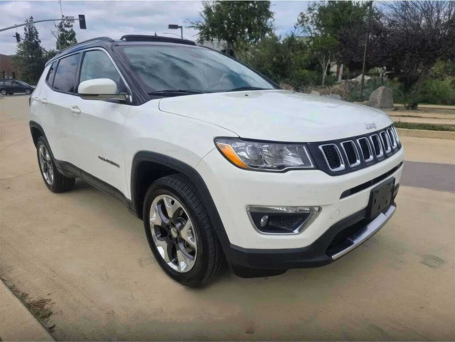 Jeep Compass Limited      2019