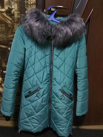 Продам пальто дуже тепле 44 р