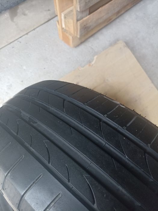 Шини літо 215/55 R18