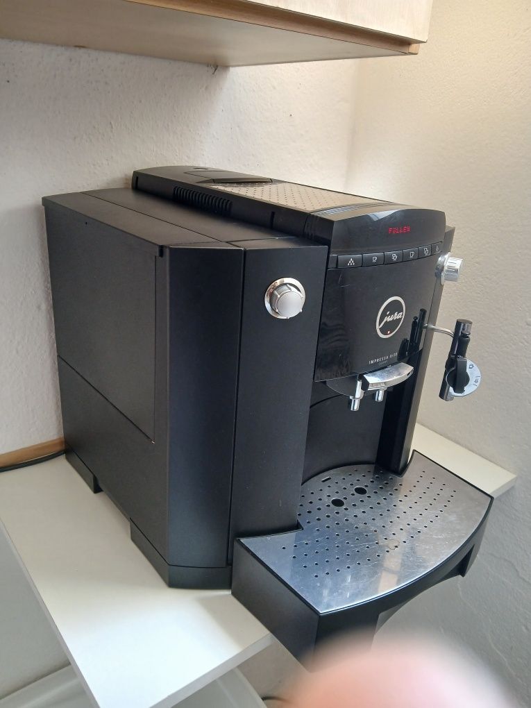 Máquina café Jura Impressa Xf50 classic profissional semi nova