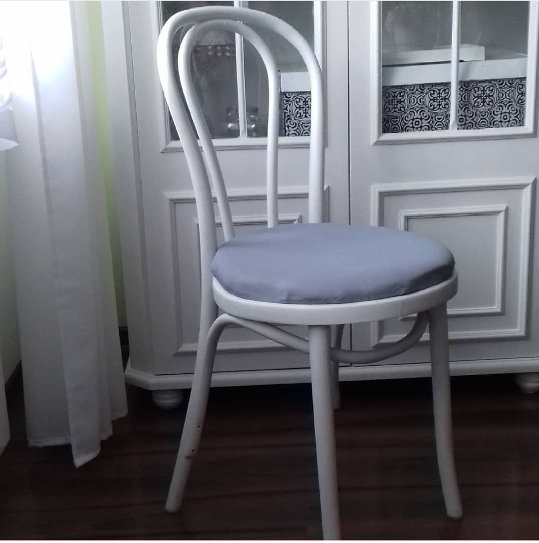 Krzesło gięte białe