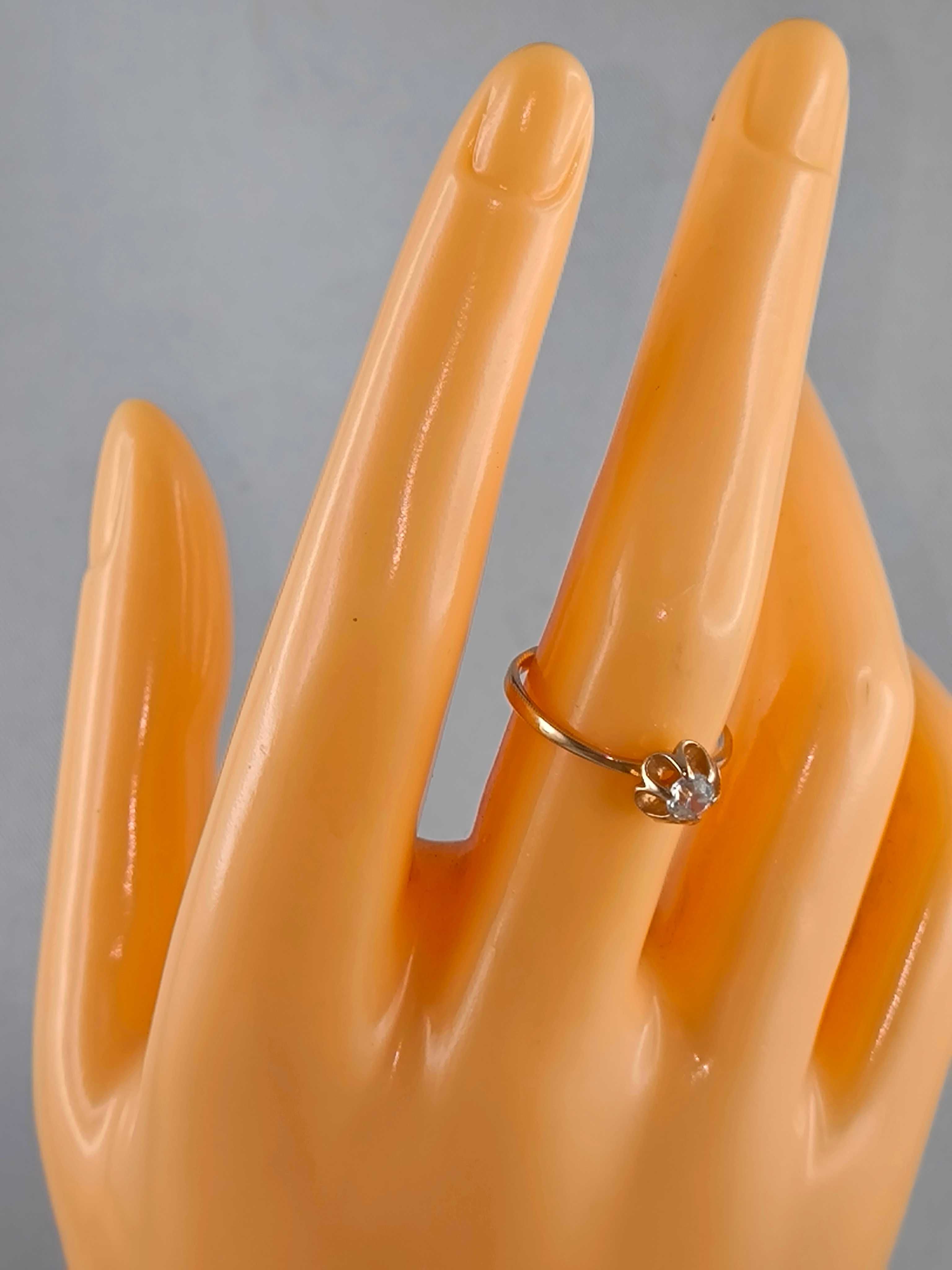 Stary Złoty PIERŚCIONEK z Cyrkonią Rose Gold 14K / Pr.583 / 1,56g