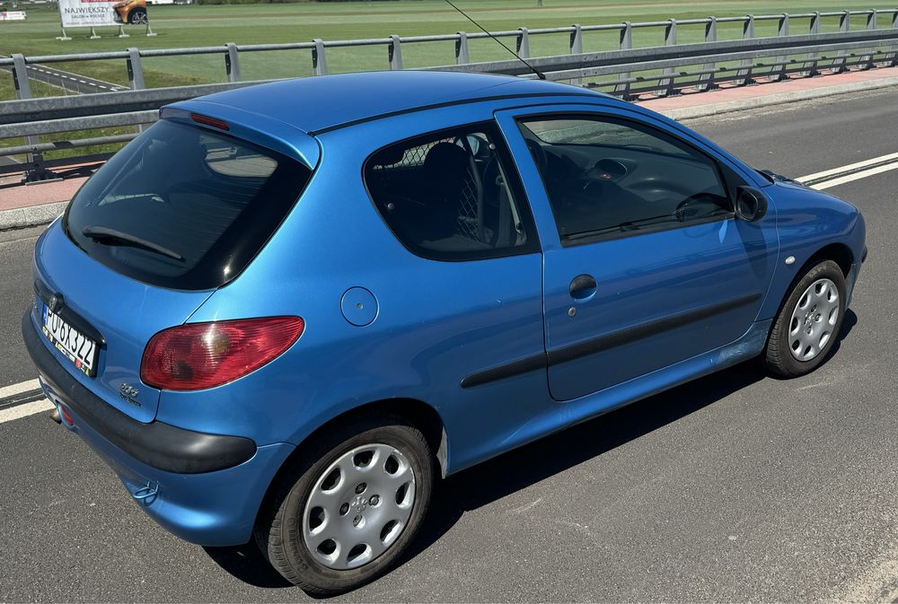 Peugeot 206 van vat 1