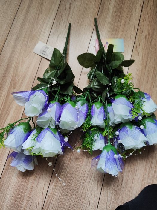 Zestaw sztucznych kwiatów 2 bukiety