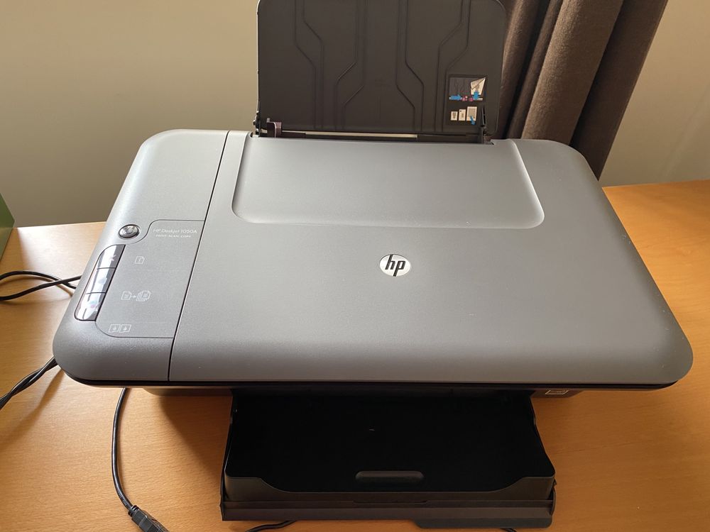 Impressora HP deskjet 1050A