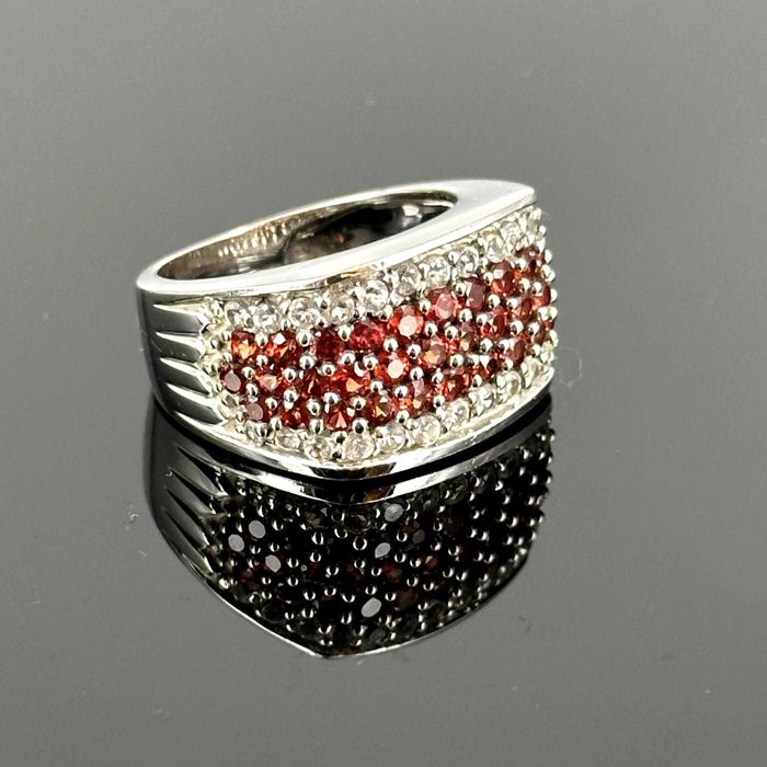 Srebro - Srebrny sygnet męski z Rubinami i Cyrkoniami - próba 925